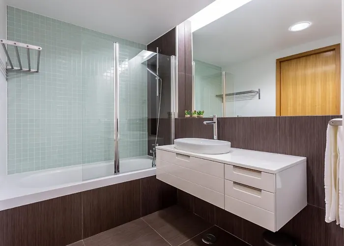 Fabrica - Meia Flat T1 דירה